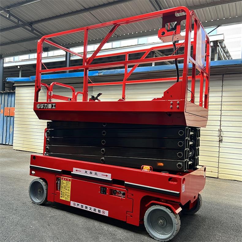Rough Terrain Self Propelled Scissor Lift high quality